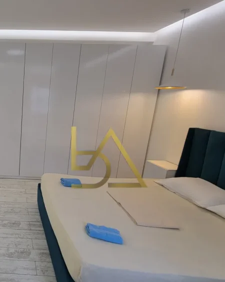 Durres, shitet apartament 2+1+Aneks+Ballkon Kati 2, 