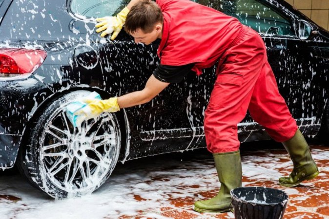 washing-car-2048x1367.jpg