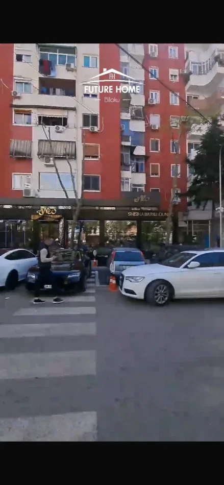 Tirane, shitet dyqan Kati 0, 32 m² 100.000 € (Don Bosko)