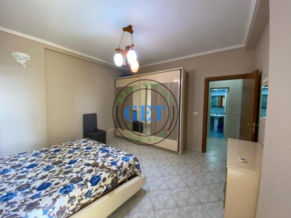 Durres, jepet me qera apartament 2+1 Kati 8, 107 m² 450 € 
