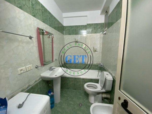 Durres, jepet me qera apartament 2+1 Kati 8, 107 m² 450 € 