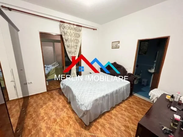 Tirane, shitet Vile  2 kateshe, me siperfaqe ndertimi 229.1 m² per 400.000 € (RRUGA PASHO HYSA, ALI DEMI)