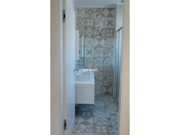 Durres, shitet Vile 4+1 Kati 2, 502 m² 750.000 € (TURQUOISE MARINA Durrës)