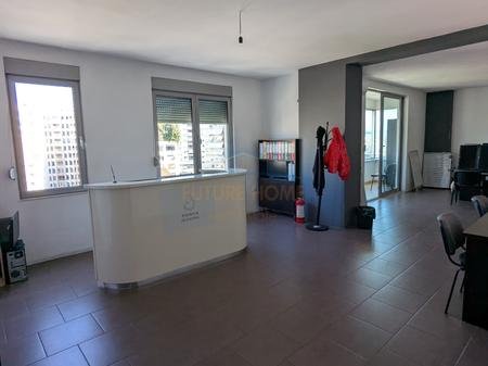 Qera, Ambient Biznesi, Zogu I Zi, Tiranë. AREA51537