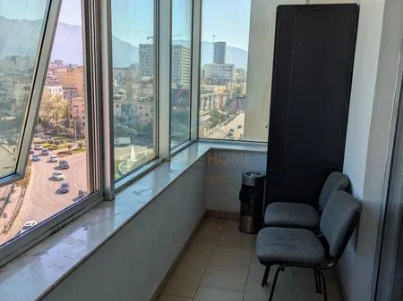 Qera, Ambient Biznesi, Zogu I Zi, Tiranë. AREA51537