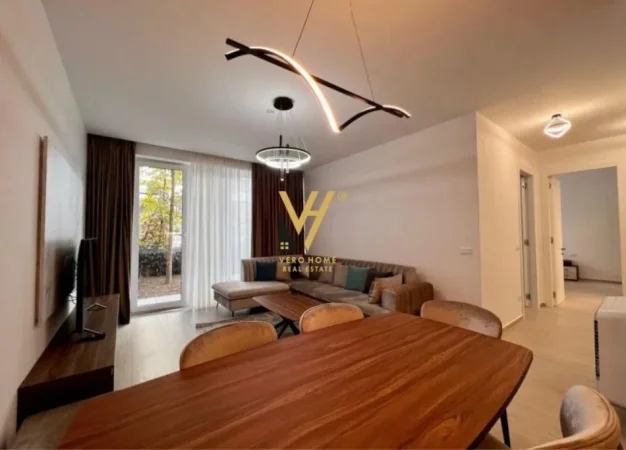 Tirane, jepet me qera apartament 2+1+Ballkon Kati 0, 100 m² 1.700 € (LIQENI ARTIFICIAL)