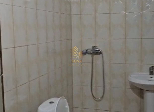 Tirane, jepet me qera apartament 1+1+Ballkon Kati 1, 80 m² 350 € (Don Bosko)