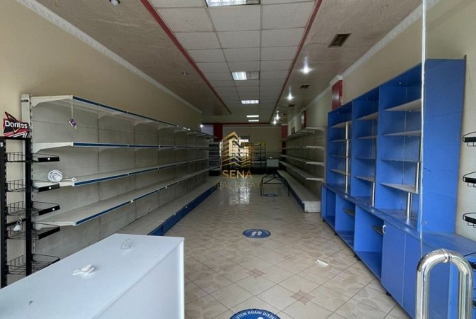 Tirane, jepet me qera ambjent biznesi Kati 0, 120 m² 700 € (Don Bosko)