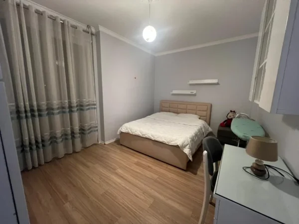 Tirane, jepet me qera apartament 2+1+Ballkon Kati 4, 100 m² 800 € (Don Bosko , Kompleksi Fiori di bosko)
