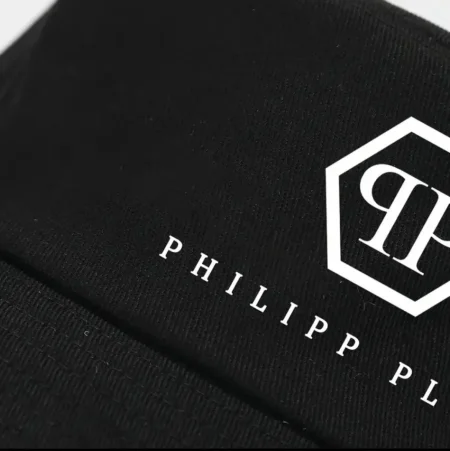 Tirane, shes Kapele Plazhi Unisex Philipp Plein – Stili që Tërheq Vëmendjen! 🏖 15 €
