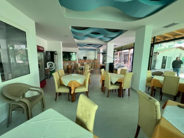 Golem, shitet bar-resorant Kati 0, 507 m² 650.000 € (Golem)