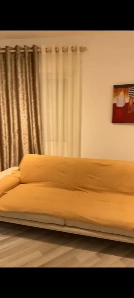 Tirane, jepet me qera apartament 1+1 Kati 3, 70 m² 350 € (Fresk)