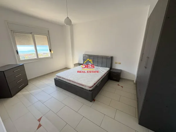 Vlore, shitet apartament 1+1+Ballkon Kati 9, 76 m² 180.000 € (Rruga Kosova)