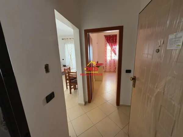 Vlore, shitet apartament 1+1+Ballkon Kati 6, 52 m² 82.000 € (Rruga Çajupi)