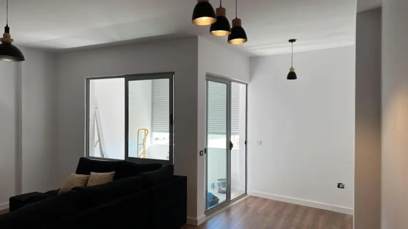 Tirane, shitet apartament 2+1 Kati 9, 105 m² 150.000 € (Astir)