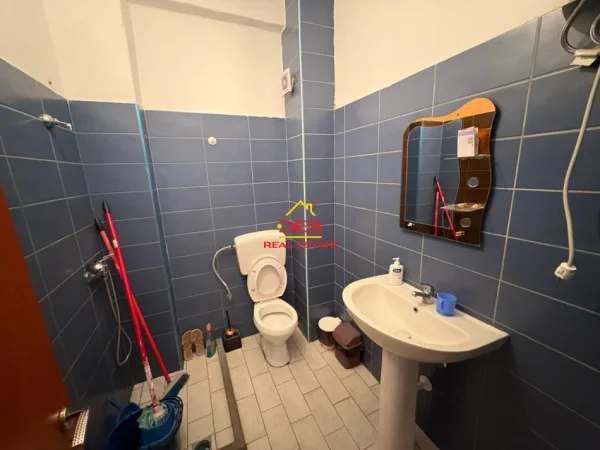 Vlore, shitet apartament 1+1+Ballkon Kati 6, 52 m² 82.000 € (Rruga Çajupi)