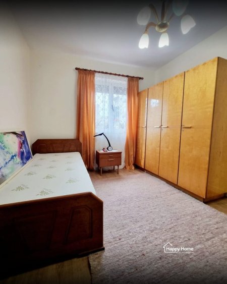 Tirane, jepet me qera apartament 2+1 Kati 5, 75 m² 600 € (Rruga e Barikadave)