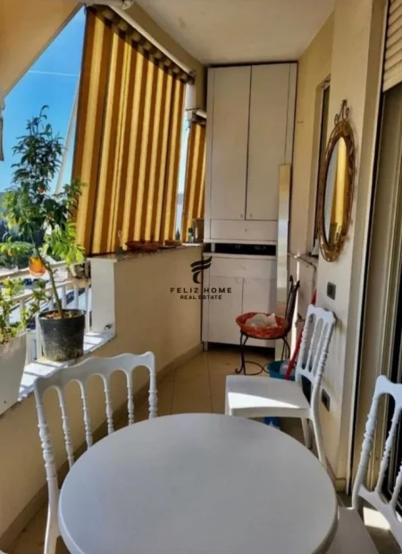 Tirane, jepet me qera apartament 2+1 Kati 5, 100 m² 700 € (DON BOSKO)