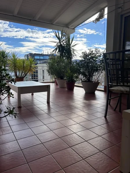 Tirane, shitet apartament+verande | Penthouse 2+1+Aneks+Ballkon Kati 10, 197 m² 600.000 € (Bllok)