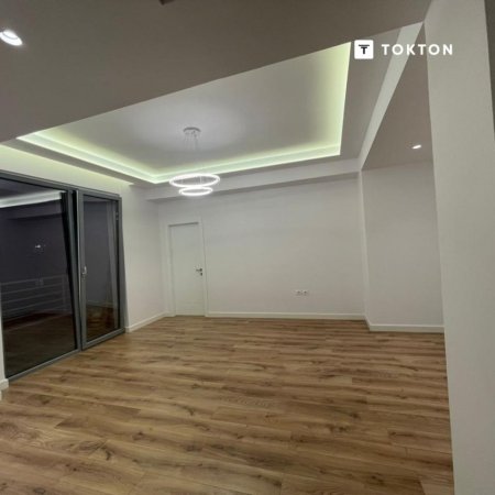 Tirane, shitet apartament 2+1 Kati 10, 101 m² 237.000 € (Rruga e Kavajes)  TT1957