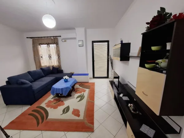 Tirane Besim Alla jepet me qera apartament 1+1+Aneks+Ballkon Kati 8, 70 m² 400 eu (Besim Alla Tirane)