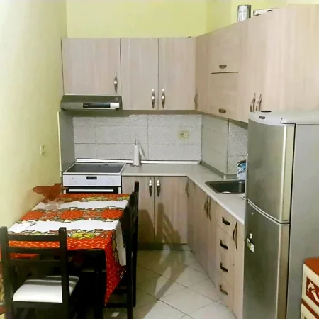 Tirane Besim Alla jepet me qera apartament 1+1+Aneks+Ballkon Kati 8, 70 m² 400 eu (Besim Alla Tirane)