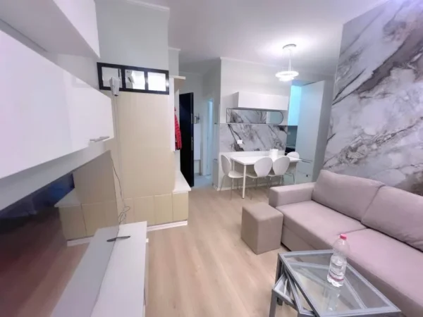 Tirane, shitet apartament 1+1 , 123 m² 250.000 € (Tregu Elektrik)