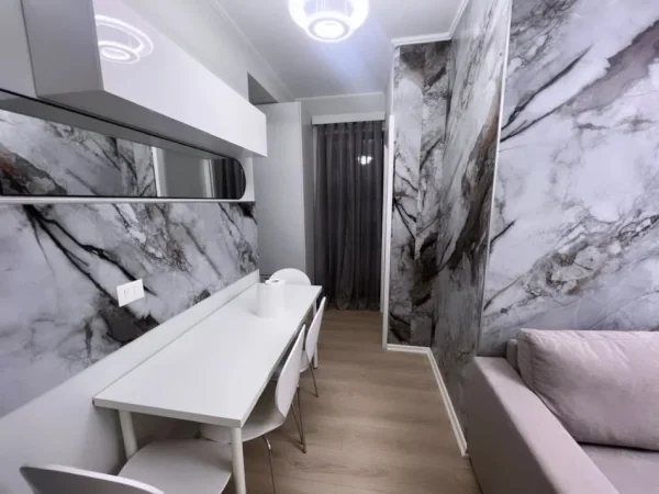 Tirane, shitet apartament 1+1 , 123 m² 250.000 € (Tregu Elektrik)