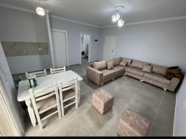 Tirane, shitet apartament 1+1+Ballkon Kati 3, 67 m² 95.000 € (Ali Demi)