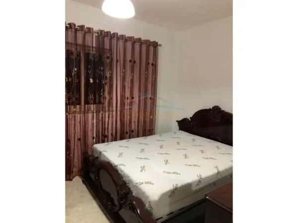 SHITET APARTAMENT 2+1 TEK ISH FUSHA E AVIACIONIT