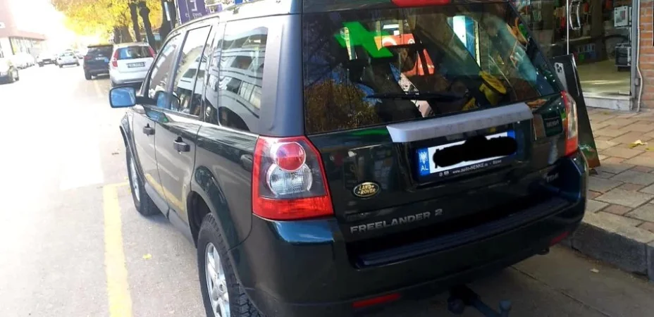 Korce, shitet SUV | Xhip Land Rover Freelander 2 4x4 Nafte, ulliri automatik Kondicioner 250.000 km 6.900 €