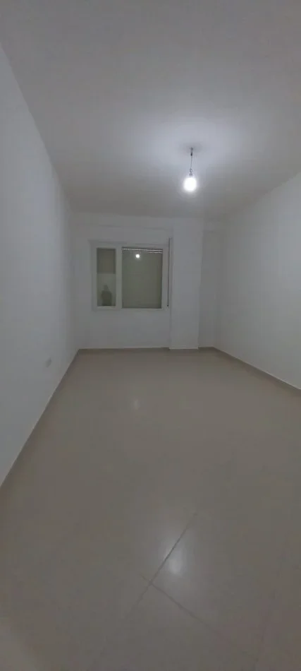 Tirane, shitet apartament 2+1 Kati 2, 118 m² 118.000 € (Hotel Gaxherri)