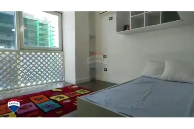 shitet , 87 m² 260.000 € (Shitet apartament 2+1 perballe Delijorgjit!)