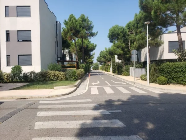 Durres, shitet apartament 2+1+Ballkon Kati 3, 58 m² 235.000 € (Gjiri i Lalzit, Hamallaj)