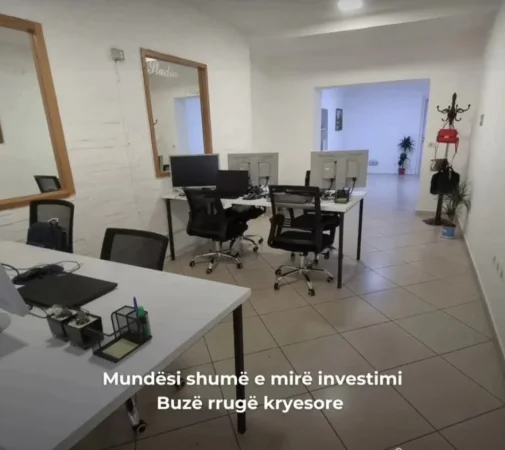 Tirane, shitet apartament 1+1+Ballkon Kati 2, 84 m² 200.000 € (Rruga Myslym Shyri)