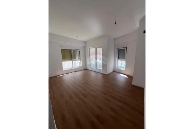 shitet , 56 m² 102.000 € (Apartament 1+1 ne Shitje - Rezidenca Kaimi)