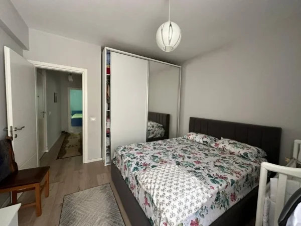 Tirane, shitet apartament 3+1+Aneks+Ballkon Kati 2, 130 m² 230.000 € (kopshti botanik)