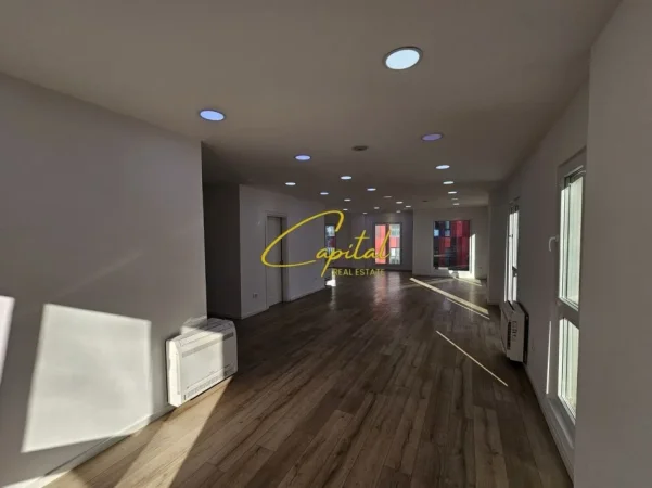 Tirane, jepet me qera zyre Kati 2, 175 m² 2.300 € (RRUGA E ELBASANIT)