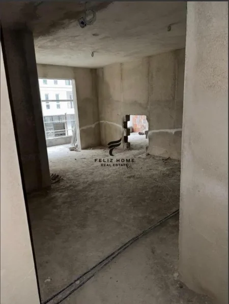 Tirane, shitet apartament 2+1+Ballkon Kati 2, 105 m² 105.000 € (UNIVERS CITY)