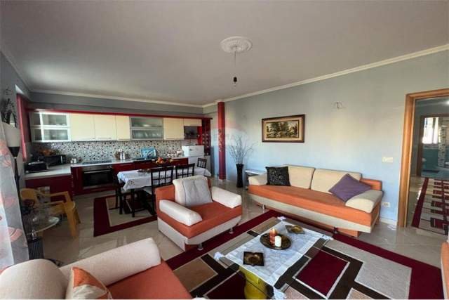 Vlore, shitet apartament 2+1+A+BLK Kati 5, 101 m² 155.000 Euro (Rruga Murat Terbaci)
