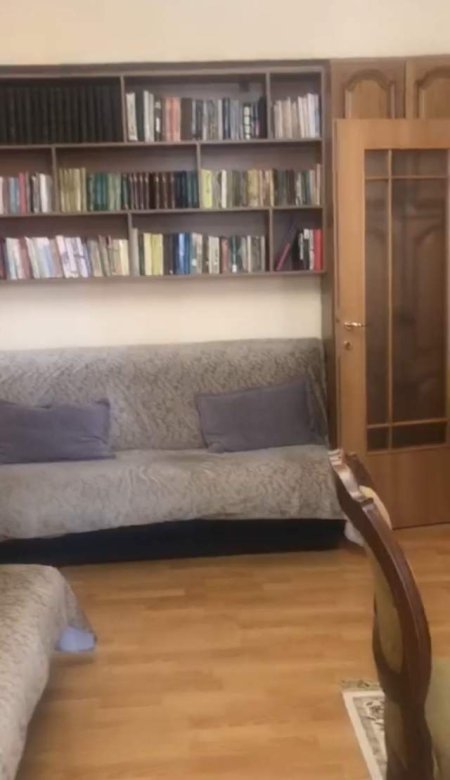 Tirane, jepet me qera apartament 2+1+BLK Kati 3, 75 m² 450 Euro (Prane Neptunit)