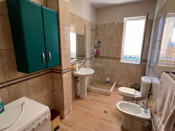 Tirane, jepet me qera apartament 2+1+BLK Kati 4, 78 m² 420 Euro (Liqeni i Thate)