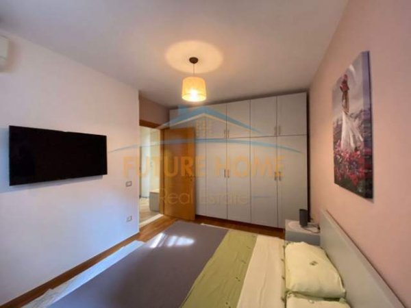 Tirane, jepet me qera apartament 2+1+BLK Kati 2, 88 m² 650 Euro