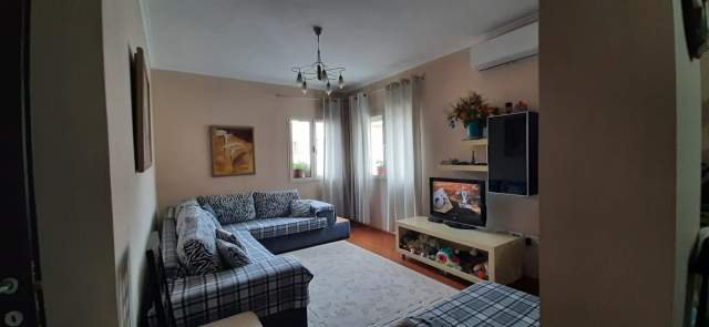 Tirane, jepet me qera 2+1+BLK Kati 6, 87 m² 45.000 Leke