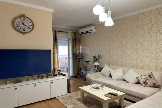 Tirane, shitet apartament 1+1+BLK Kati 16, 60 m² 123.000 Euro (Qender)