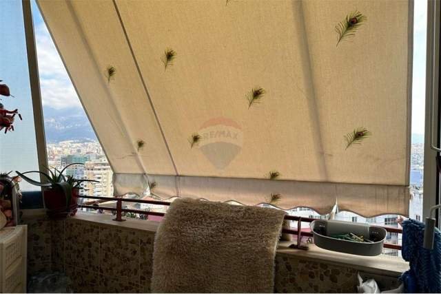 Tirane, shitet apartament 1+1+BLK Kati 16, 60 m² 123.000 Euro (Qender)