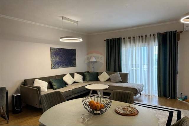 Tirane, shitet apartament 3+1+A+BLK Kati 10, 151 m² 288.230 Euro (Qender)