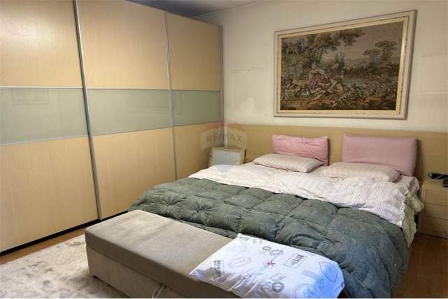 Tirane, shitet apartament 3+1+A+BLK Kati 10, 151 m² 288.230 Euro (Qender)