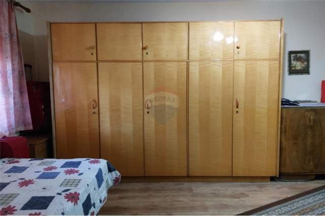 Tirane, jepet me qera apartament 1+1+A Kati 2, 62 m² 300 Euro (Bardhok Biba)
