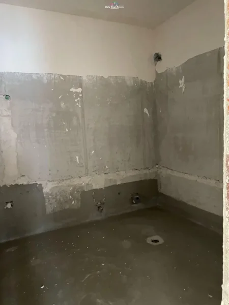 Tirane, shes apartament 2+1 Kati 5, 125 m² 187.000 € (xhamllik)